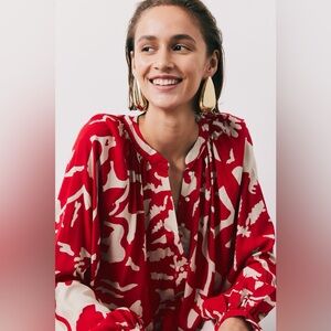H&M Balloon-sleeved Blouse in Bright red/floral color